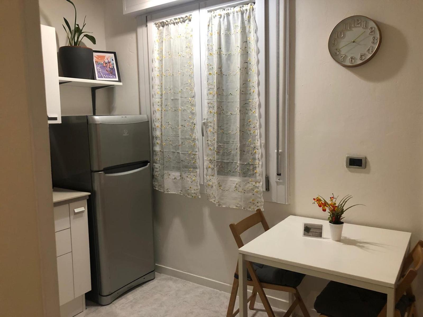 Solo Tuo Apartment เมสเตร ภายนอก รูปภาพ